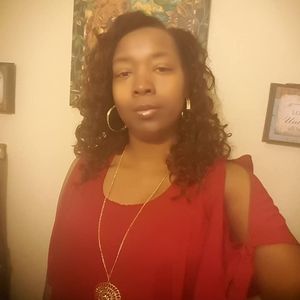 Meet your Posher, Shaneka